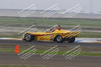 media/Jan-18-2026-CalClub SCCA (Sun) [[8bc6468723]]/Group 2 Race/Turn 1/